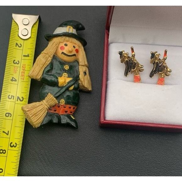 Halloween Witch Brooch And Stud Earrings Lot - Picture 4 of 4